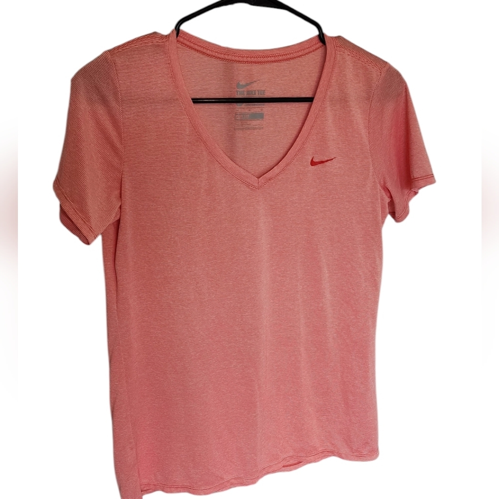 Nike Dri fit womens medium tee